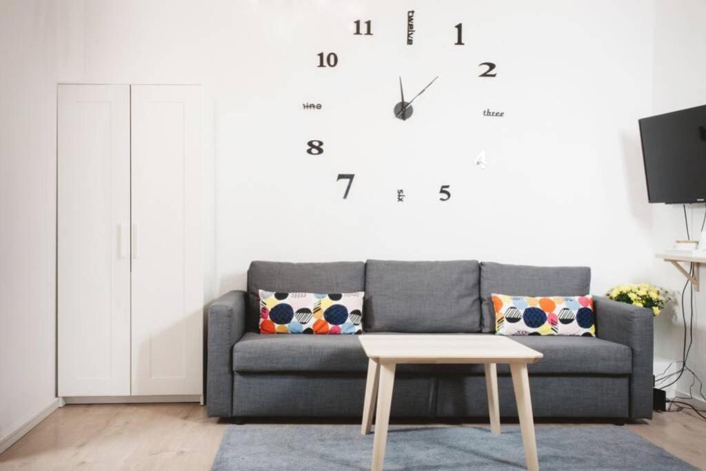 City Apartment Near Shooping Center, 6 Guests Berlim Exterior foto